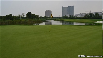 上海博而地高尔夫俱乐部
